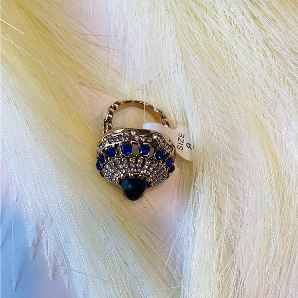 Big And Beautiful Ring Surrounded By Blue And White Diamond Stone for Women - Picture 3 of 5